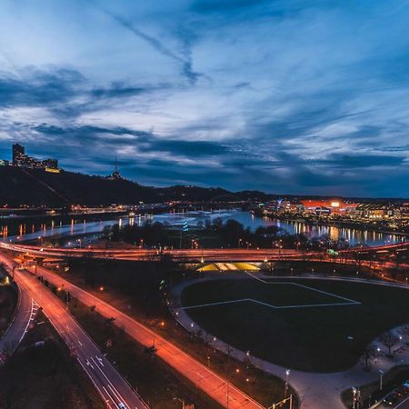 Luxury High Rise 1Bd River Views Downtown Pittsburgh Kültér fotó