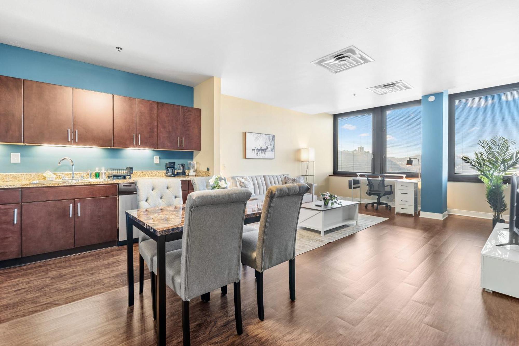 Luxury High Rise 1Bd River Views Downtown Pittsburgh Kültér fotó