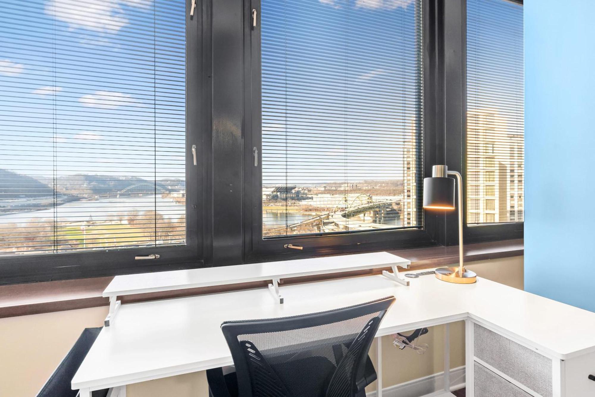 Luxury High Rise 1Bd River Views Downtown Pittsburgh Kültér fotó